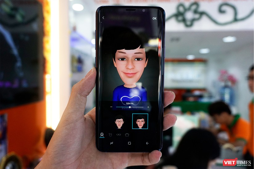 Mở hộp Galaxy S9+ phiên bản 256 GB duy nhất tại Việt Nam ảnh 15