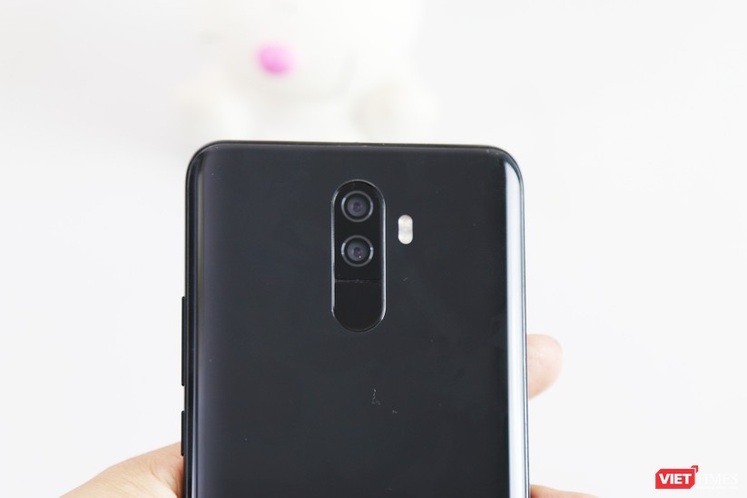 Trên tay smartphone Trung Quốc cao cấp giống Galaxy S9+ ảnh 13