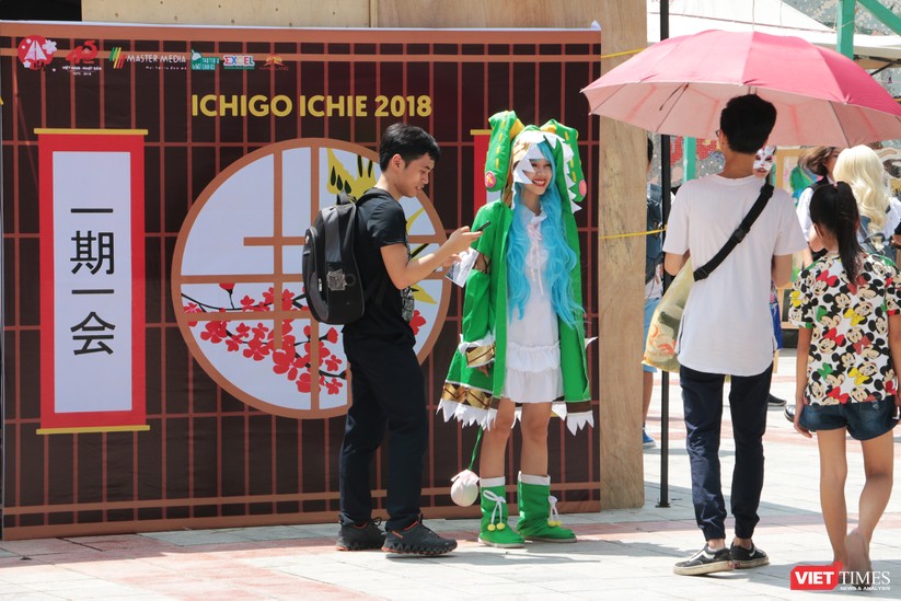 Rực rỡ sắc màu các bộ trang phục Cosplay trong lễ hội văn hóa Nhật Bản “Ichigo Ichie 2018” tại Hà Nội ảnh 1