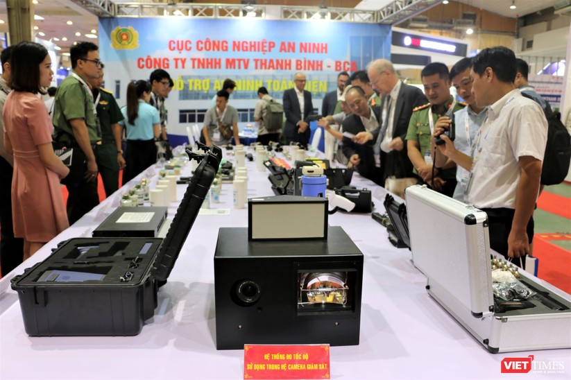 Chiêm ngưỡng hàng trăm trang thiết bị quân sự hiện đại xuất hiện tại Triển lãm Quốc tế về Quốc phòng và An ninh Việt Nam 2019 ảnh 18
