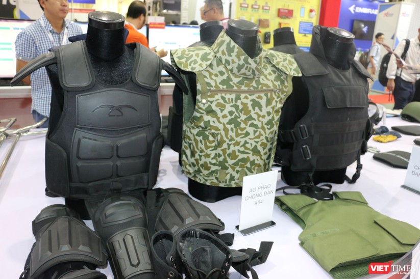 Chiêm ngưỡng hàng trăm trang thiết bị quân sự hiện đại xuất hiện tại Triển lãm Quốc tế về Quốc phòng và An ninh Việt Nam 2019 ảnh 29