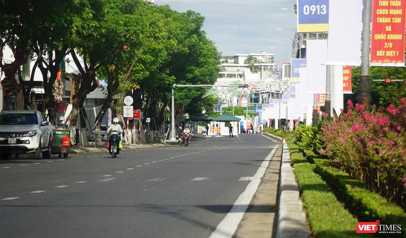 Ảnh: Đà Nẵng ra sao trong ngày cuối cùng trước khi phong toả tuyệt đối! ảnh 3