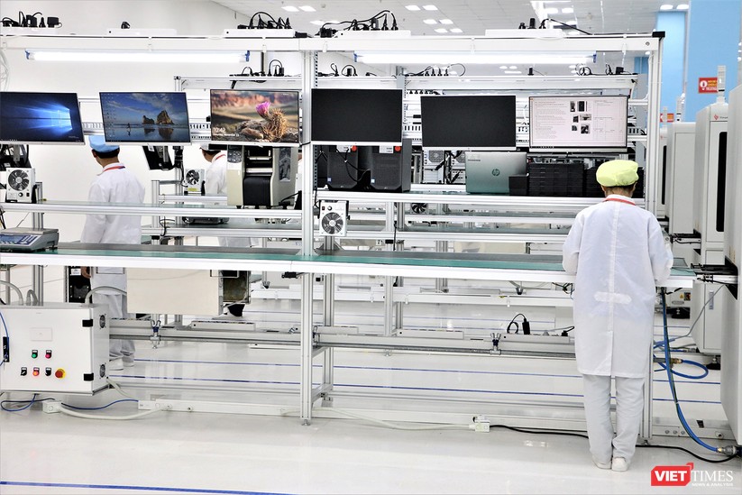 Khám phá nhà máy sản xuất thiết bị điện tử thông minh Vsmart ảnh 27