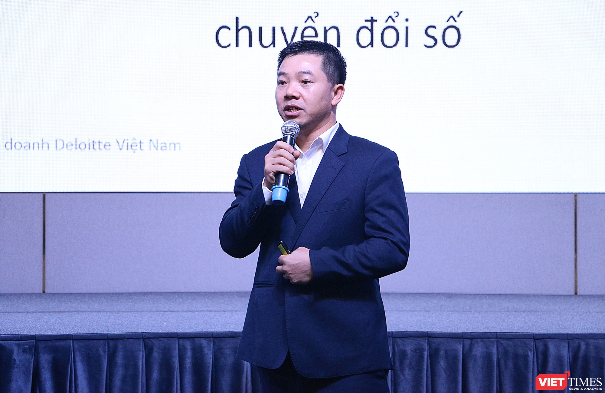 Ông Đỗ Danh Thanh phát biểu tại sự kiện do Hội Truyền thông số Việt Nam phối hợp tổ chức