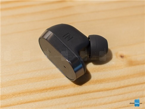 Chiêm ngưỡng tai nghe không dây Sony Xperia Ear ảnh 3