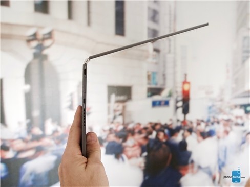 Cận cảnh tablet hàng độc Lenovo Yoga Book ảnh 11