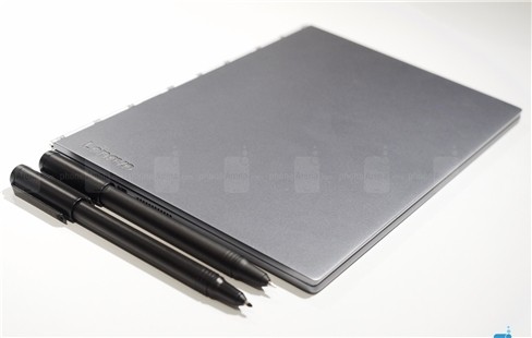 Cận cảnh tablet hàng độc Lenovo Yoga Book ảnh 2