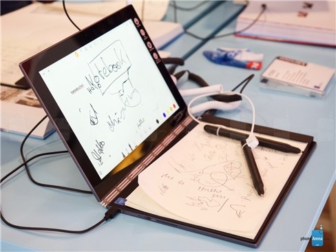 Cận cảnh tablet hàng độc Lenovo Yoga Book ảnh 8