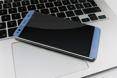 Bavapen ra mắt smartphone giá tốt B525 ảnh 4