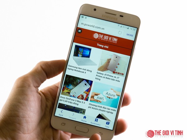 Cận cảnh Samsung Galaxy J7 Prime màu hồng ảnh 7