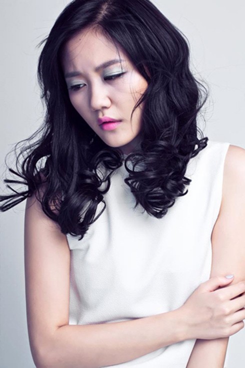 Showbiz - guồng máy kiếm tiền, thị phi và bế tắc ảnh 2