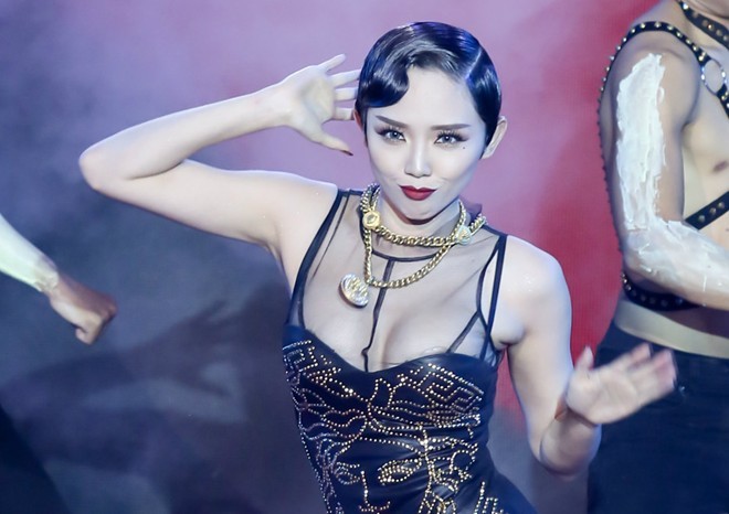 Gameshow Việt và những bí ẩn kiểu "người tình của nhà tài trợ" ảnh 1
