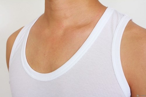 Áo điều hòa, áo chống nắng tiền triệu bung hàng tới tấp ảnh 10