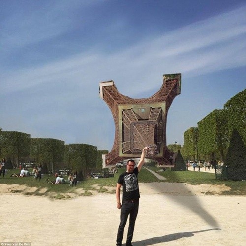 “Chết cười” với ảnh chế cùng tháp Eiffel của cư dân mạng ảnh 6