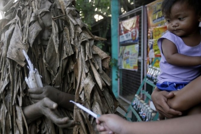 Độc đáo lễ hội “người bùn” ở Philippines ảnh 4