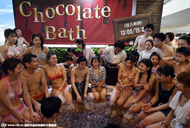 Khỏa thân... không hẳn là làm bậy ảnh 10