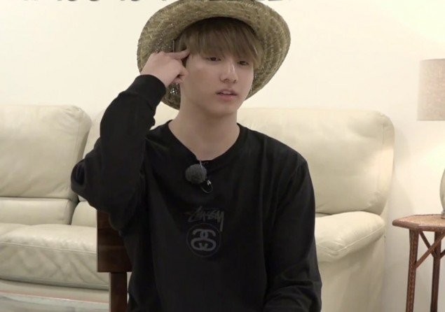 Cộng đồng mạng phát cuồng với thói quen siêu đáng yêu của "chàng thỏ" Jungkook ảnh 3