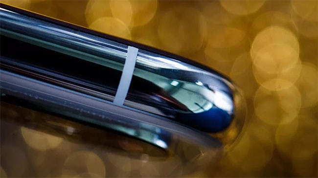 Những hình ảnh “bất ngờ” về iPhone X dưới ống kính macro ảnh 7