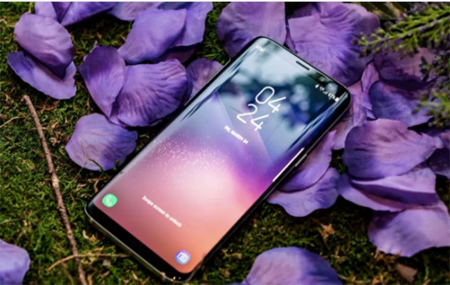 Top 10 smartphone chưa xóa sổ giắc tai nghe 3,5 mm ảnh 1