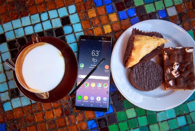 Top 9 smartphone chống nước đỉnh nhất hiện nay ảnh 7