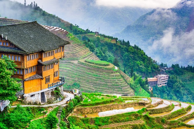 “Đưa nhau đi trốn” với những ngôi làng đẹp như cõi thần tiên ảnh 8