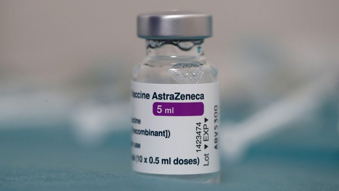 Quyết liệt cuộc chiến tranh giành vaccine trên thế giới ảnh 1