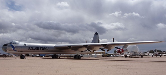 Hồ sơ vũ khí: Không phải B-52 Stratofortress, đây mới là chiếc máy bay ném bom lớn nhất thế giới! ảnh 4