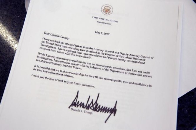 Thư thông báo sa thải ông James Comey