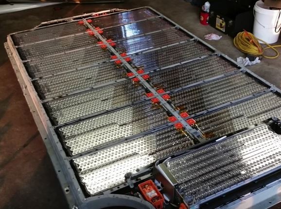 Tuyên chiến với Tesla, Samsung ra mắt pin mới cho ô-tô điện: Đi từ Hà Nội đến Huế chỉ với một lần sạc - Ảnh 4. Tuyên chiến với Tesla, Samsung ra mắt pin mới cho ô-tô điện: Đi từ Hà Nội đến Huế chỉ với một lần sạc - Ảnh 4.