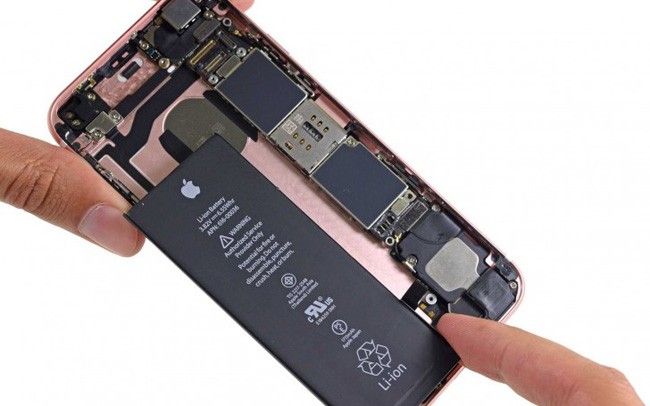 LG sẽ sản xuất pin L-shaped cho iPhone 2018 ảnh 1