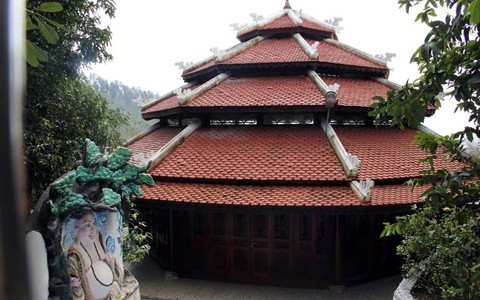 Một góc biệt phủ của đại gia vàng trong rừng đặc dụng Hải Vân