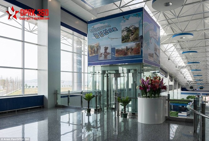 Khám phá bên trong sân bay mới hiện đại nhất Triều Tiên ảnh 6
