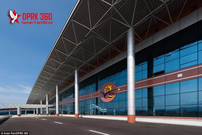 Khám phá bên trong sân bay mới hiện đại nhất Triều Tiên ảnh 8