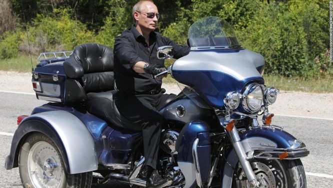 Putin “quyền lực nhất” thế giới và những khoảnh khắc sức mạnh ảnh 16