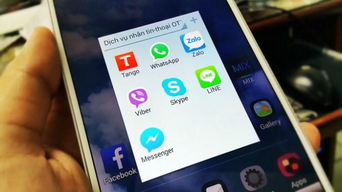 Viettel, VinaPhone, MobiFone làm gì trước “cơn bão” OTT? ảnh 1