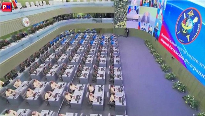 Putin “hô mưa gọi gió” Syria từ Lầu Năm Góc phiên bản Nga ảnh 4