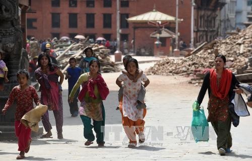 1 triệu trẻ cần cứu trợ sau động đất Nepal ảnh 4