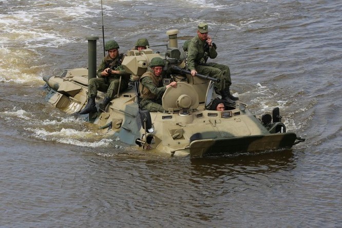 Khám phá xe thiết giáp hiện đại BTR - 82A Nga ảnh 13