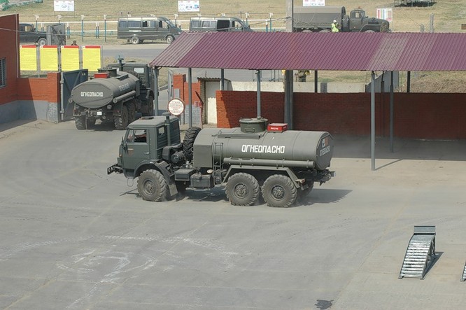 Đột nhập lữ đoàn Bộ binh cơ giới số 18 quân đội Nga ảnh 16