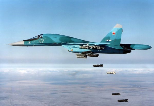 Sức mạnh đáng sợ của tiêm kích “Thú mỏ vịt” Su-34 Nga ảnh 1