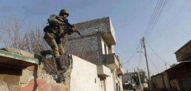 Chiến trận giằng co ác liệt giữa quân đội Syria và chiến binh IS, en - Nursa ảnh 25