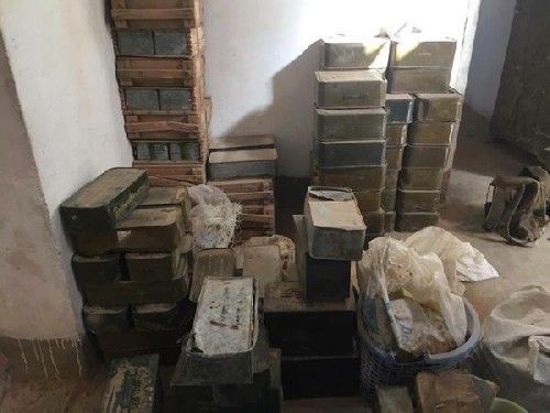 Sốc trước sự giàu có và kho vũ khí khổng lồ của IS ảnh 4