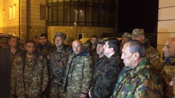 Dù Baku tuyên bố ngừng bắn, chiến sự vẫn tiếp diễn ác liệt ở Nagorno Karabakh ảnh 1
