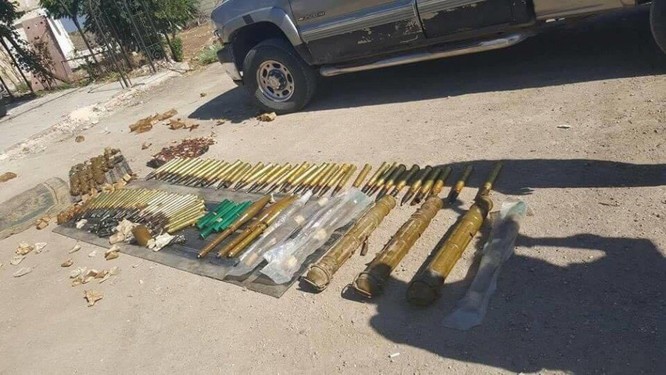 Quân đội Syria thu được nhiều đạn dược của IS, trong đó có đạn có nguồn gốc từ Mỹ ảnh 1