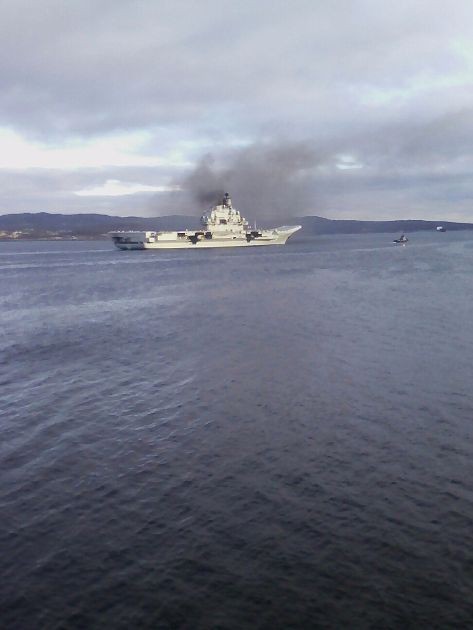 Tàu sân bay Kuznetsov cập cảng Tartous, chuẩn bị chiến dịch không kích ở Syria ảnh 1