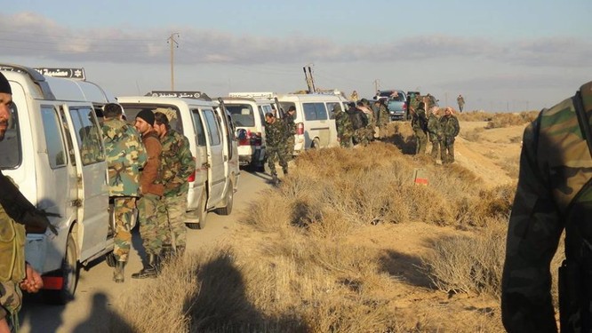 Quân đội Syria dồn binh lực, chuẩn bị phản kích tái chiếm Palmyra ảnh 3