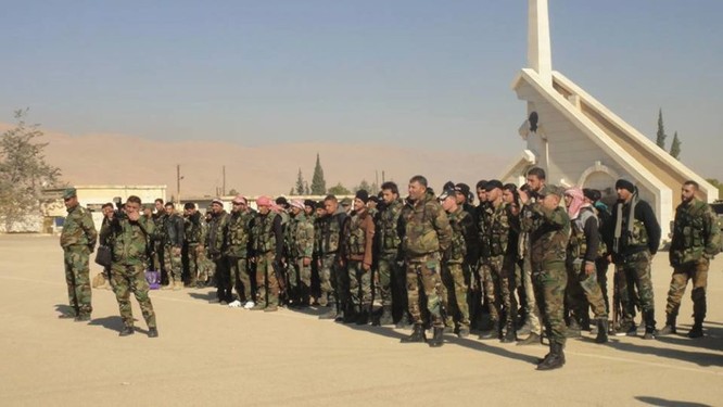 Quân đội Syria dồn binh lực, chuẩn bị phản kích tái chiếm Palmyra ảnh 8