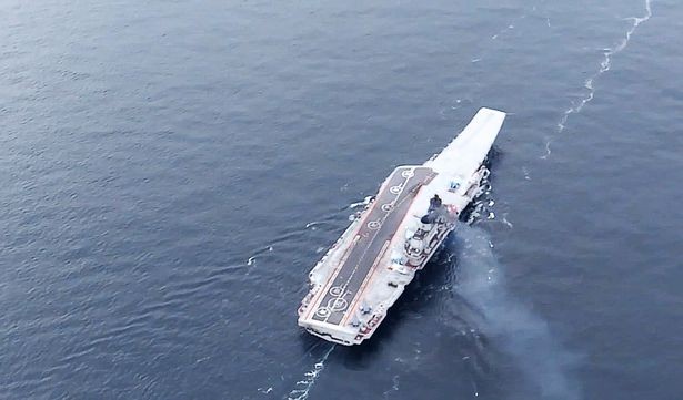 Chiến cuộc Syria: Nga tự tin rút tàu sân bay, bớt binh lực ảnh 1