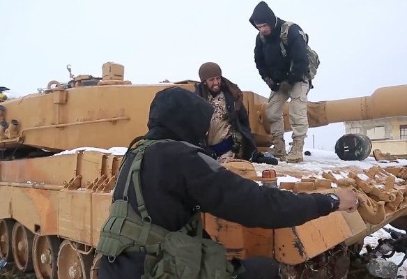 IS "hạ nhục" xe tăng Đức, Thổ mất 10 Leopard 2А4 ở chiến trường Syria ảnh 3