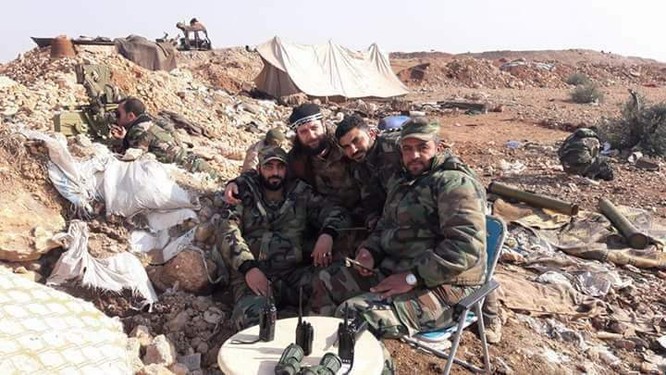 Chiến sự đông Aleppo: “Hổ” Syria đánh chiếm khu vực rộng lớn, siết vòng vây IS ảnh 7